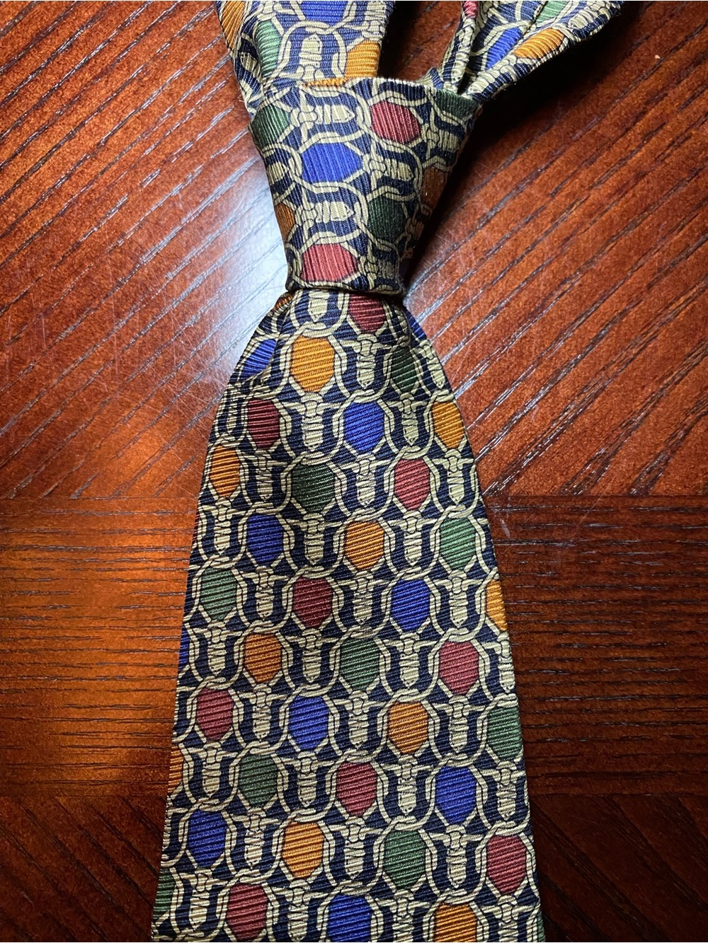 Nina Ricci Monsieur Men’s silk vintage neck tie in geometric pattern